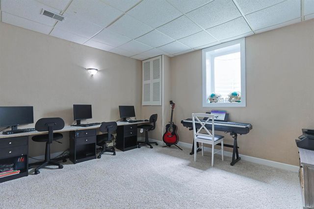 10888 Golden Pheasant Drive, Osceola, IN 46561
