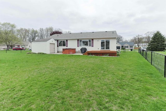 10888 Golden Pheasant Drive, Osceola, IN 46561