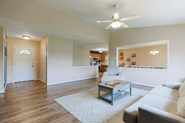 10888 Golden Pheasant Drive, Osceola, IN 46561