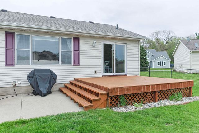 10888 Golden Pheasant Drive, Osceola, IN 46561
