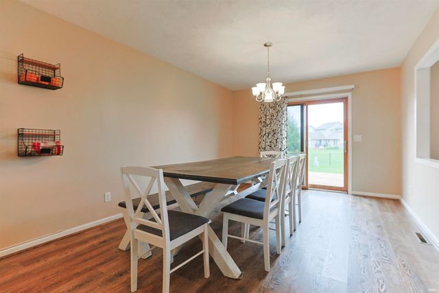 10888 Golden Pheasant Drive, Osceola, IN 46561