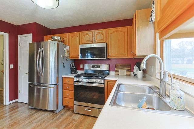 10888 Golden Pheasant Drive, Osceola, IN 46561