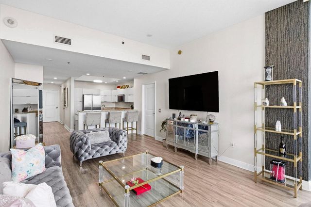 2641 N Flamingo Road 2701n, Sunrise, FL 33323