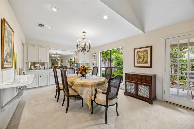 307 Oarman Court, Houston, TX 77079