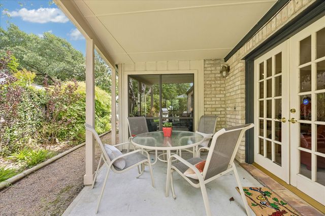 307 Oarman Court, Houston, TX 77079