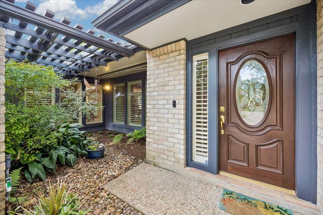 307 Oarman Court, Houston, TX 77079