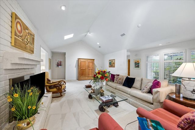 307 Oarman Court, Houston, TX 77079