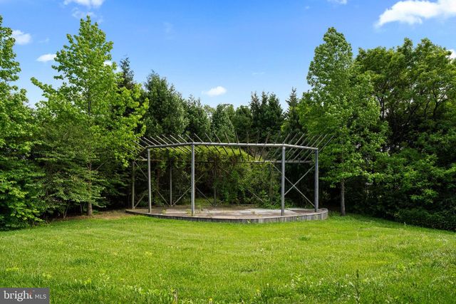 6764 PAXSON RD, New Hope, PA 18938