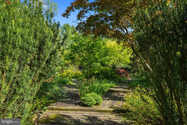 6764 PAXSON RD, New Hope, PA 18938