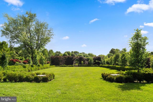 6764 PAXSON RD, New Hope, PA 18938