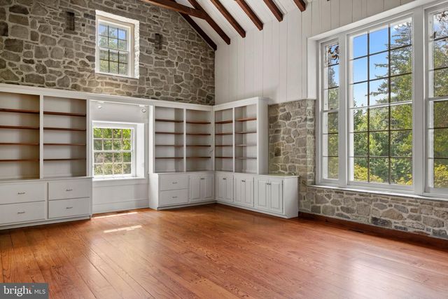 6764 PAXSON RD, New Hope, PA 18938