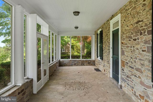 6764 PAXSON RD, New Hope, PA 18938
