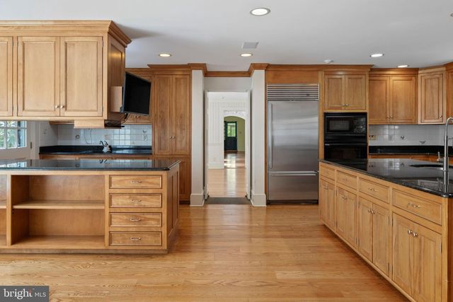 6764 PAXSON RD, New Hope, PA 18938