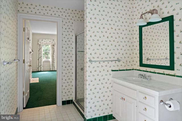 6764 PAXSON RD, New Hope, PA 18938