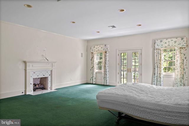 6764 PAXSON RD, New Hope, PA 18938