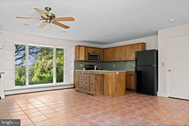 6764 PAXSON RD, New Hope, PA 18938