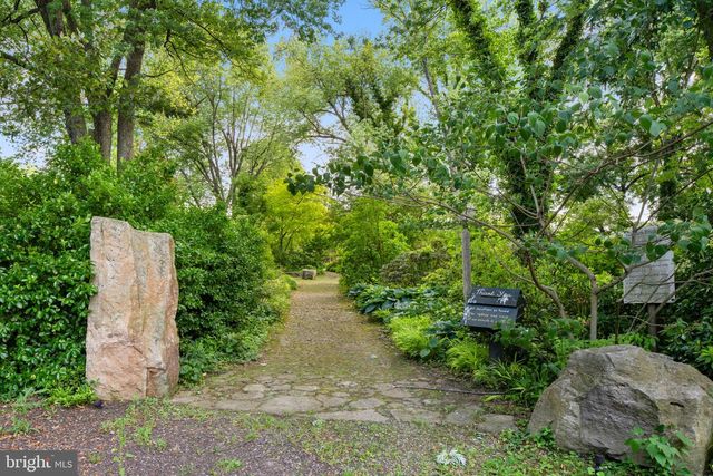 6764 PAXSON RD, New Hope, PA 18938