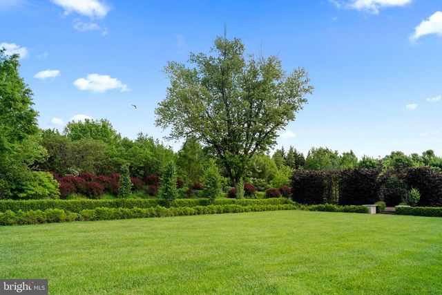 6764 PAXSON RD, New Hope, PA 18938