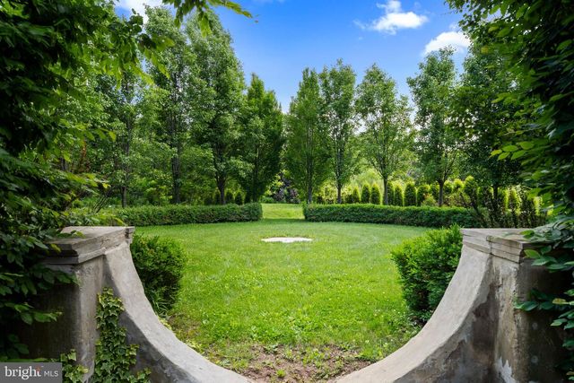 6764 PAXSON RD, New Hope, PA 18938