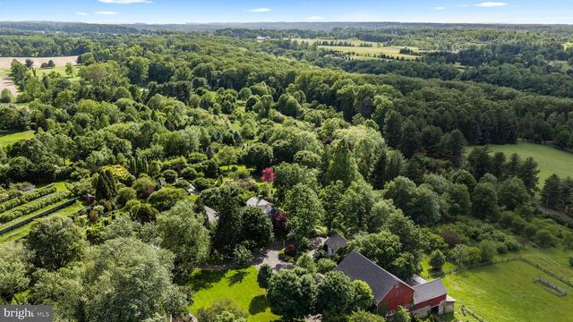 6764 PAXSON RD, New Hope, PA 18938