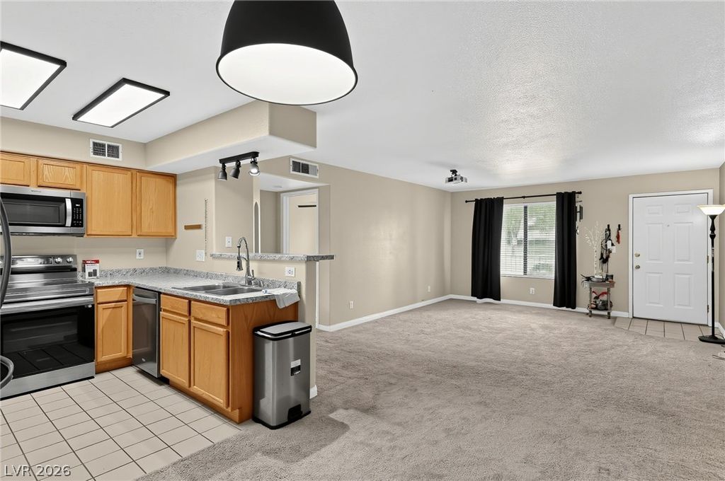 1575 West Warm Springs Road 2212, Henderson, NV 89014 — photo 5