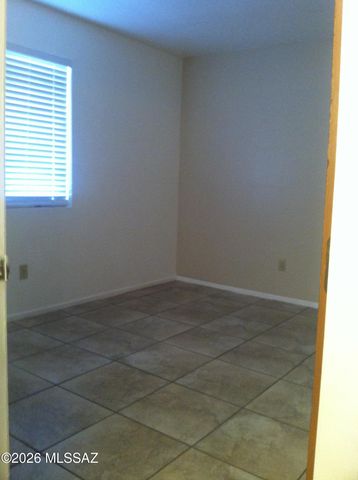 6625 E Golf Links Rd Apt 5, Tucson, AZ 85730