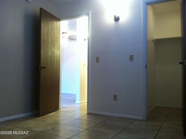 6625 E Golf Links Rd Apt 5, Tucson, AZ 85730