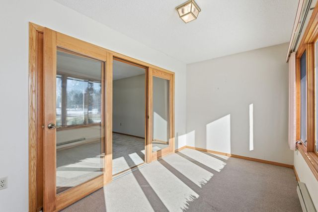 250 Freemont Avenue SE 120, Hutchinson, MN 55350