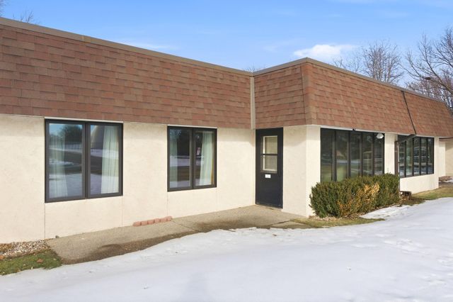 250 Freemont Avenue SE 120, Hutchinson, MN 55350