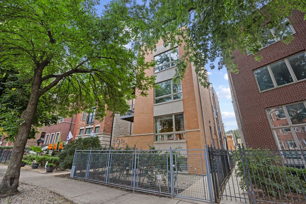 933 W George Street 1N, Chicago, IL 60657 — exterior