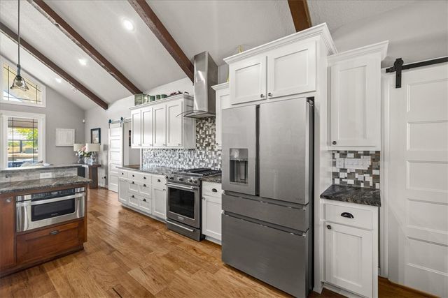 125 Doering Circle, Pea Ridge, AR 72751