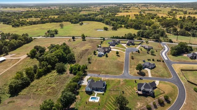 125 Doering Circle, Pea Ridge, AR 72751
