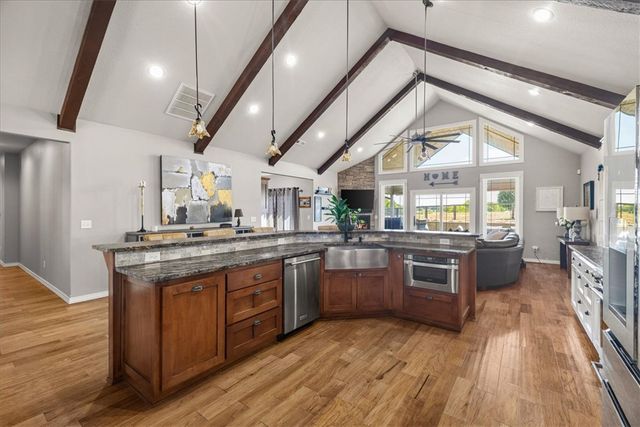125 Doering Circle, Pea Ridge, AR 72751