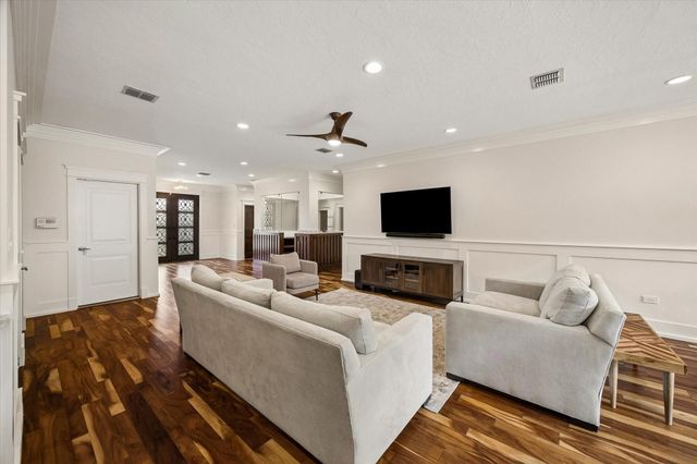 4211 Marlborough Drive, Houston, TX 77092