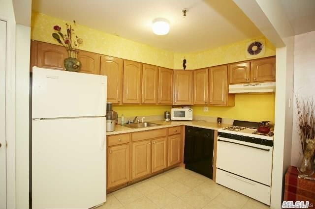 38-11 111th Street, Corona, NY 11368