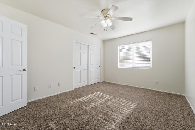 2432 W Valley, Rosamond, CA 93560