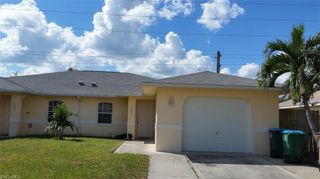 522/524 NE 24th PL, Cape Coral, FL 33909