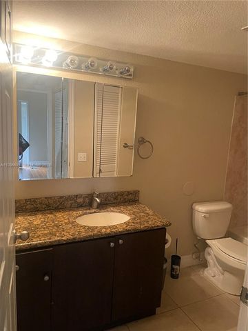 12730 Vista Isles Dr 814, Sunrise, FL 33325