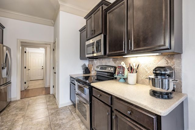 310 Corondelet Lane, Maumelle, AR 72113