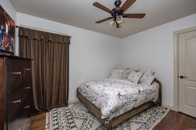 310 Corondelet Lane, Maumelle, AR 72113