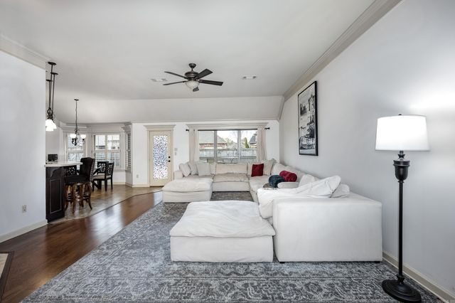 310 Corondelet Lane, Maumelle, AR 72113