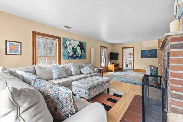 362 River Road, Fairfax, VT 05454