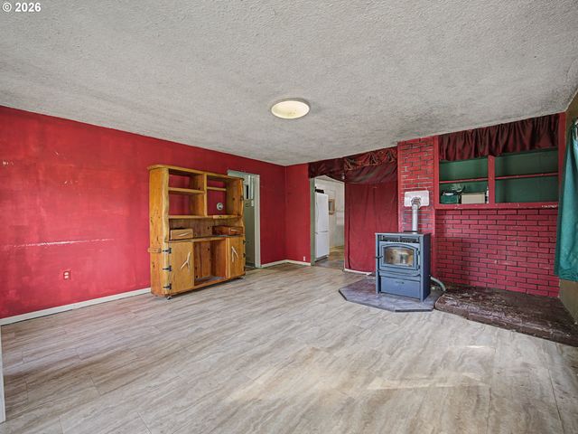 42970 Se MUSIC CAMP Rd, Sandy, OR 97055