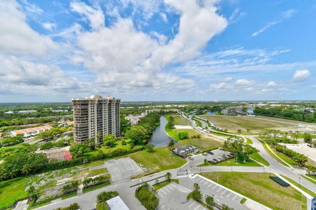 2400 Presidential Way 2006, West Palm Beach, FL 33401