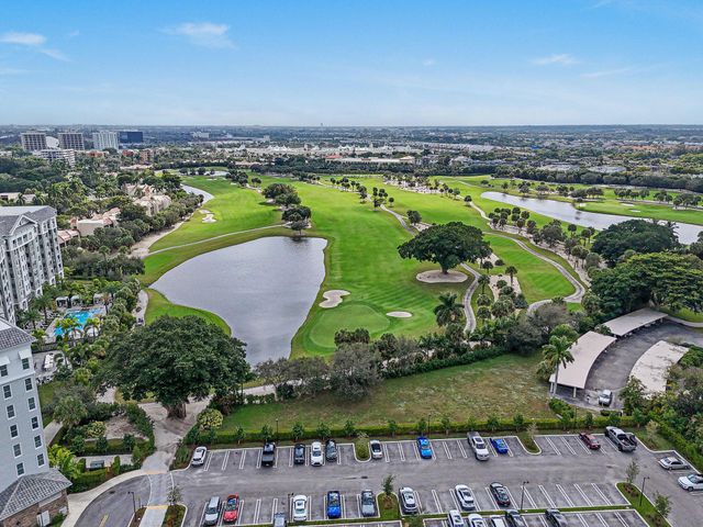 2400 Presidential Way 2006, West Palm Beach, FL 33401