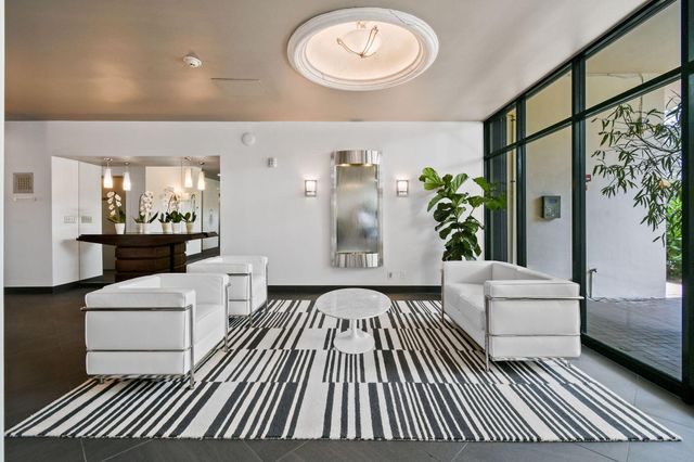 2400 Presidential Way 2006, West Palm Beach, FL 33401