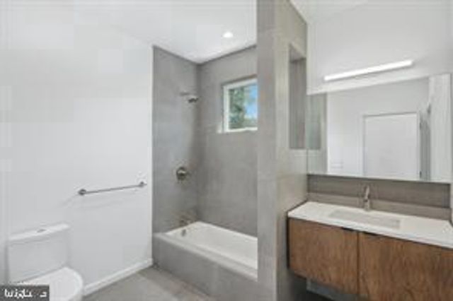 1331 S BANCROFT ST, Philadelphia, PA 19146