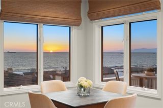 220 20th Street, Manhattan Beach, CA 90266