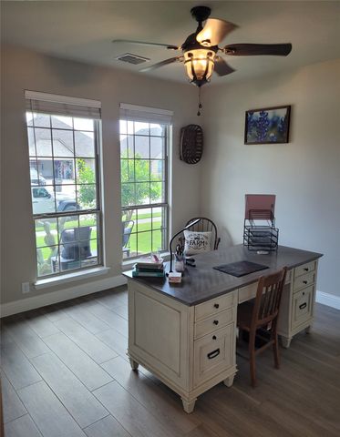 125 Providence Drive, Van Alstyne, TX 75495
