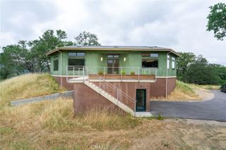 8140 Castenada Lane, Atascadero, CA 93422